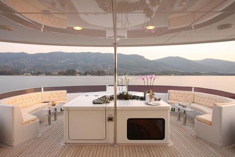 Motor Yacht picture 10