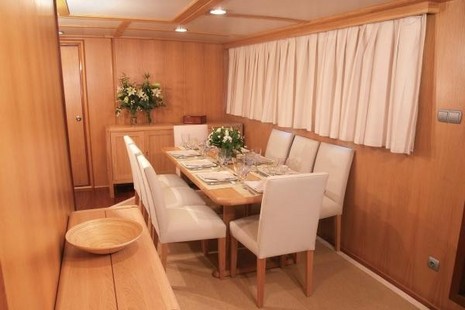 Motor Yacht picture 10