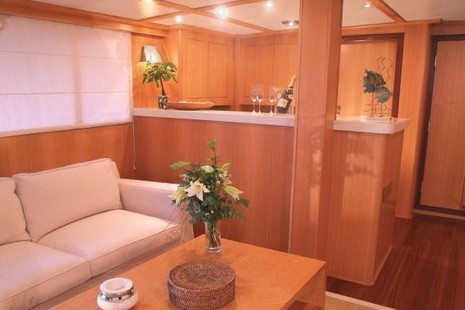 Motor Yacht picture 4